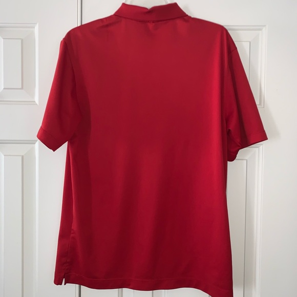 EUC Nike Golf Polo Size M. - Picture 3 of 5